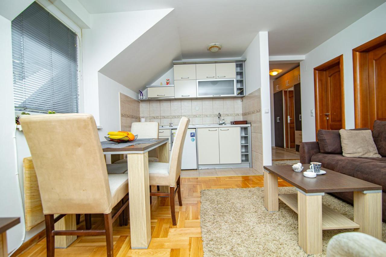 1402 Apartment